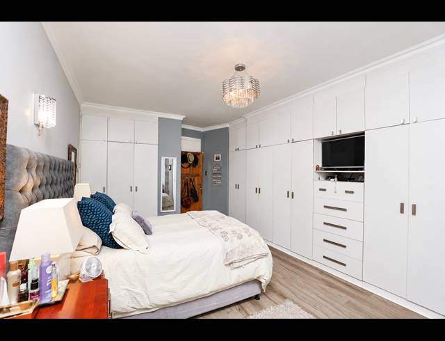 2 BEDROOM APARTMENT FOR SALE IN MUSGRAVE